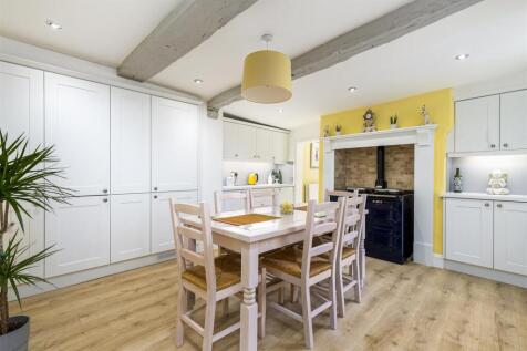 Dining_Room_2.jpg