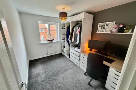 Bedroom 2.4.JPG