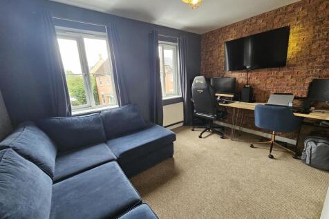 Lounge2.jpg