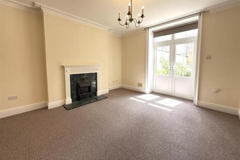 Living Room.JPG