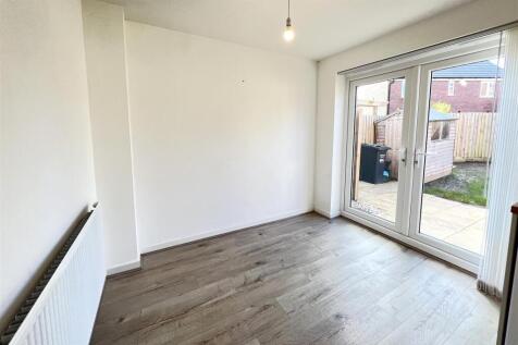 Dining Room.JPG