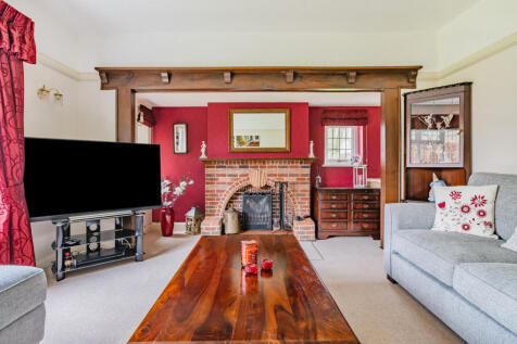 Feature Fireplace