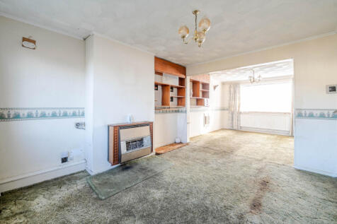 Lounge / Dining Room
