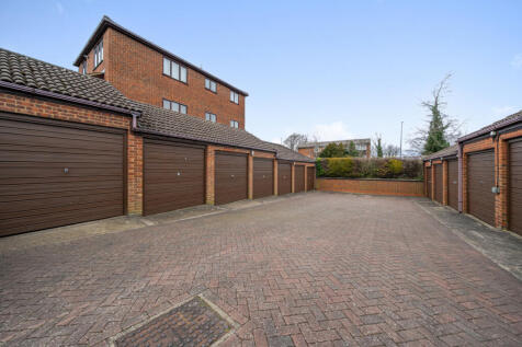 Garage Block
