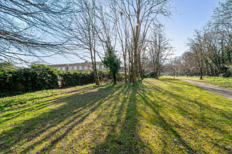 Surrounding Grounds