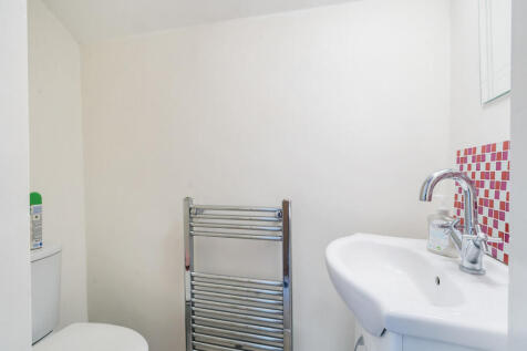 Ensuite Cloakroom