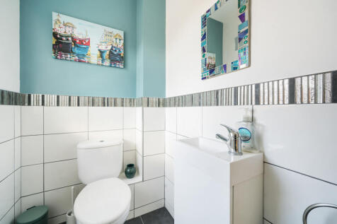 Gf Cloakroom