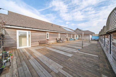 Shared Roof Terrace