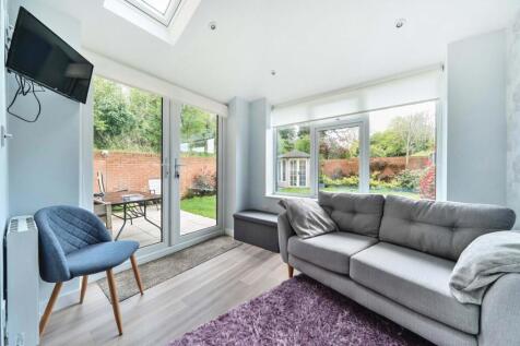 Family Room / Snug