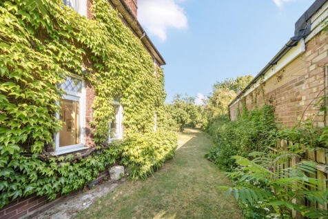 Side Garden