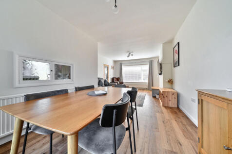 Lounge/Diner
