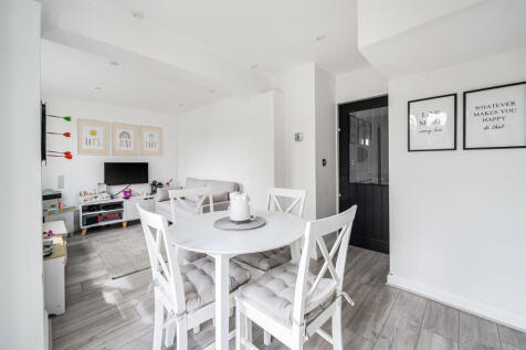 Dining / Family Room