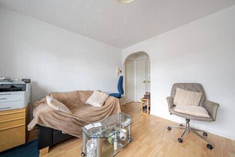 Lounge.