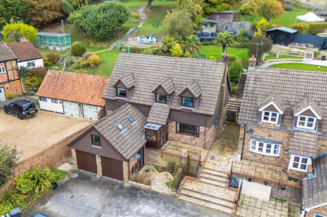 1364643-12-68ee71...