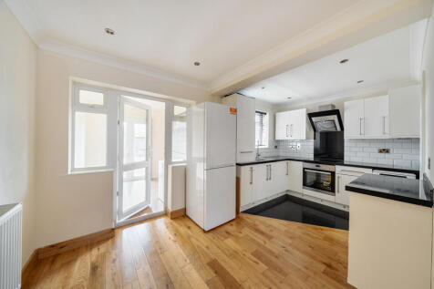 1374874-9-6904ab6...