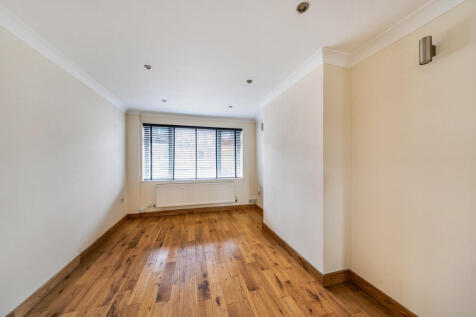 1374874-8-6904ab5...