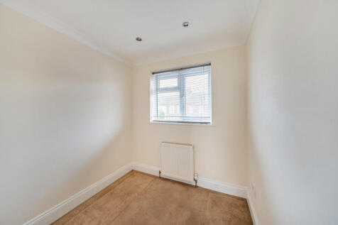 1374874-5-6904ab0...