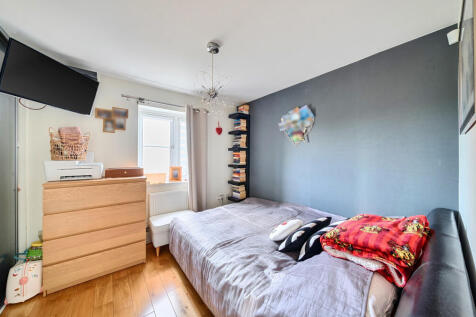 1381814-8-6915e8d...