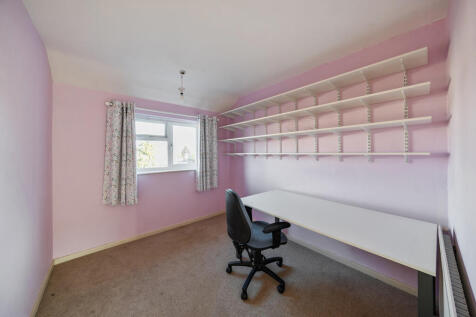 1376469-2-691c6ee...