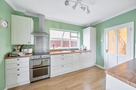 1381231-6-691af54...