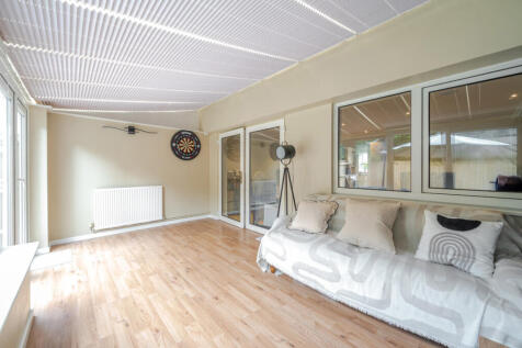 1323740-12-686e50...