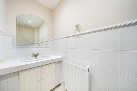 1388868-3-693fe82...