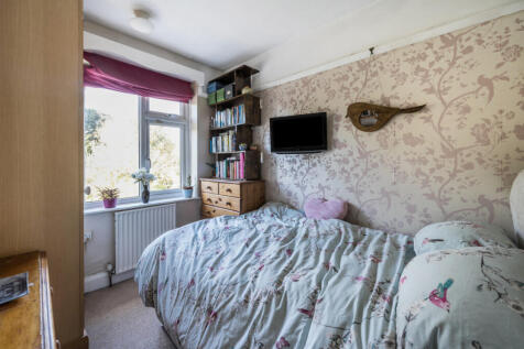 1359916-20-68dbd9...