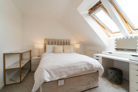 5 Perrott Way, B1...
