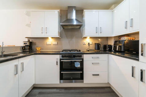 5 Perrott Way, B1...