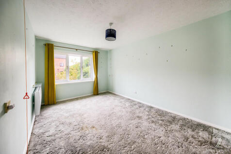 32 Milton Court (...