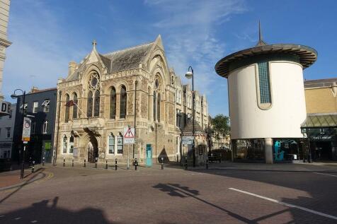 Town Centre Walking Distance