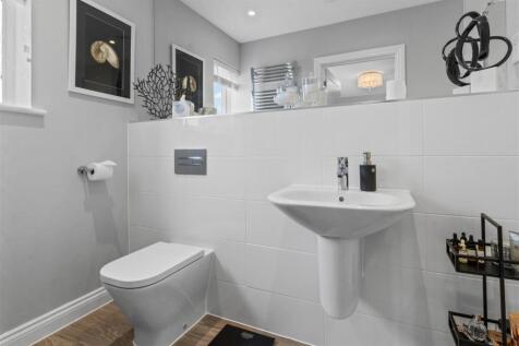 Ensuite Shower Room