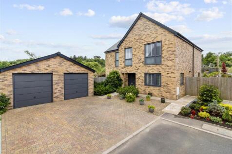 4 Bedroom Detached