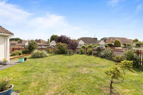 Lawn Gardens