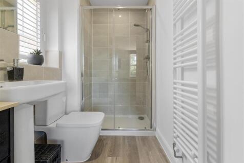 Ensuite Shower