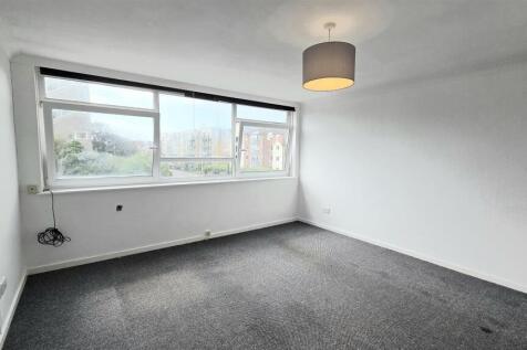 Studio Room
