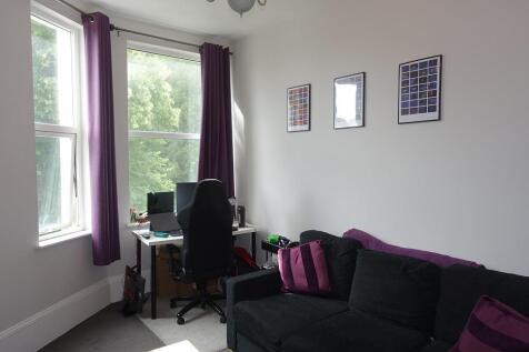 Lounge Dining Area