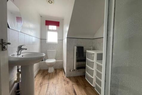 First floor Shower Room