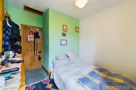 CAM03407G0-PR0415-STILL015.jpg