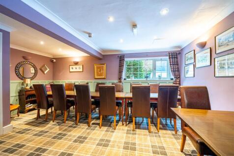 24235 East Ayton Lodge Hotel-018.jpg