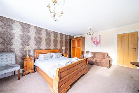 24235 East Ayton Lodge Hotel-038.jpg
