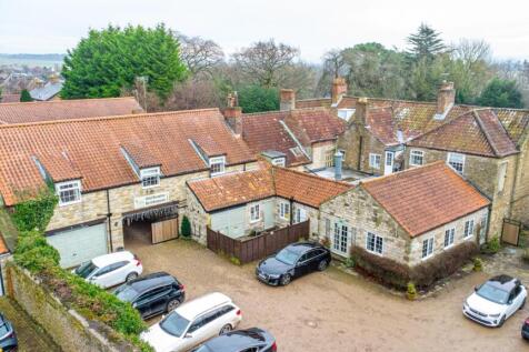 24235 East Ayton Lodge Hotel-064.jpg