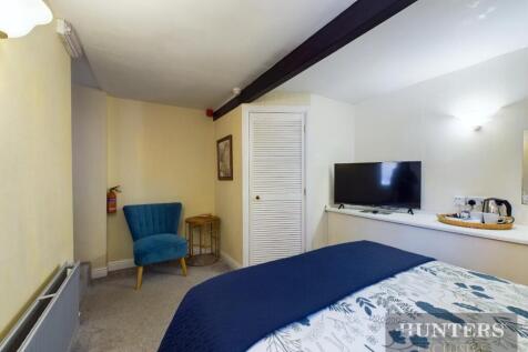 CAM03407G0-PR0484-STILL049.jpg