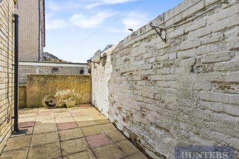 CAM03407G0-PR0513-STILL007.jpg