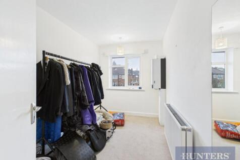 CAM03407G0-PR0521-STILL006.jpg