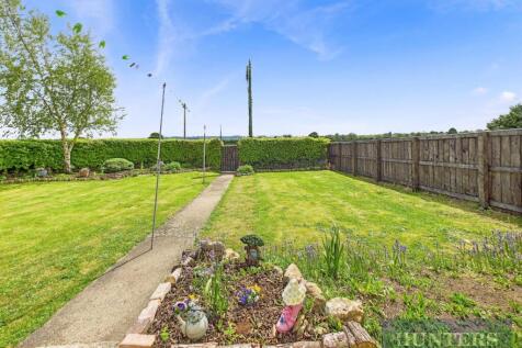 CAM05316G0-PR0075-STILL007.jpg