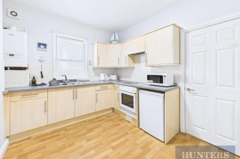 CAM05316G0-PR0041-STILL006.jpg