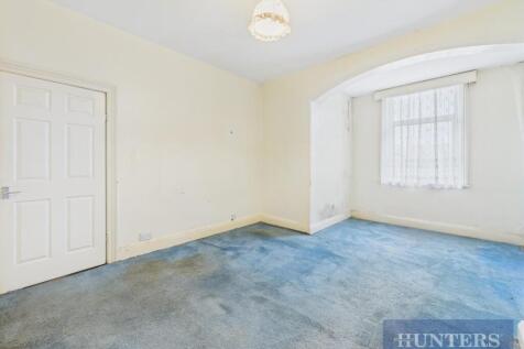 CAM05316G0-PR0145-STILL012.jpg