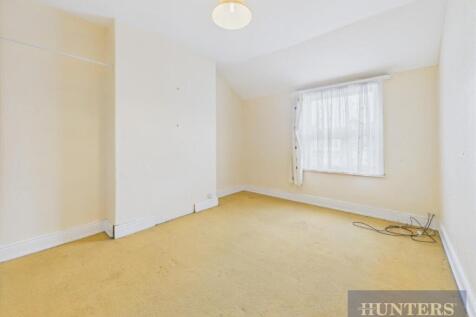 CAM05316G0-PR0145-STILL002.jpg