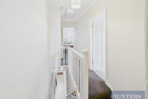 CAM05316G0-PR0155-STILL009.jpg